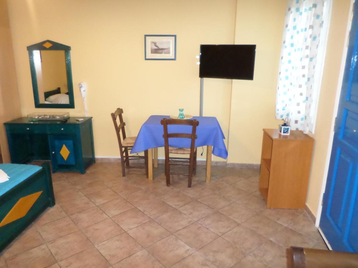 Atlantica Apartments Megalochori  Zewnętrze zdjęcie