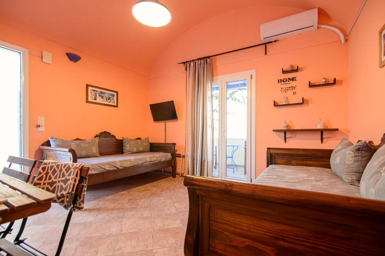 Atlantica Apartments Megalochori  Zewnętrze zdjęcie